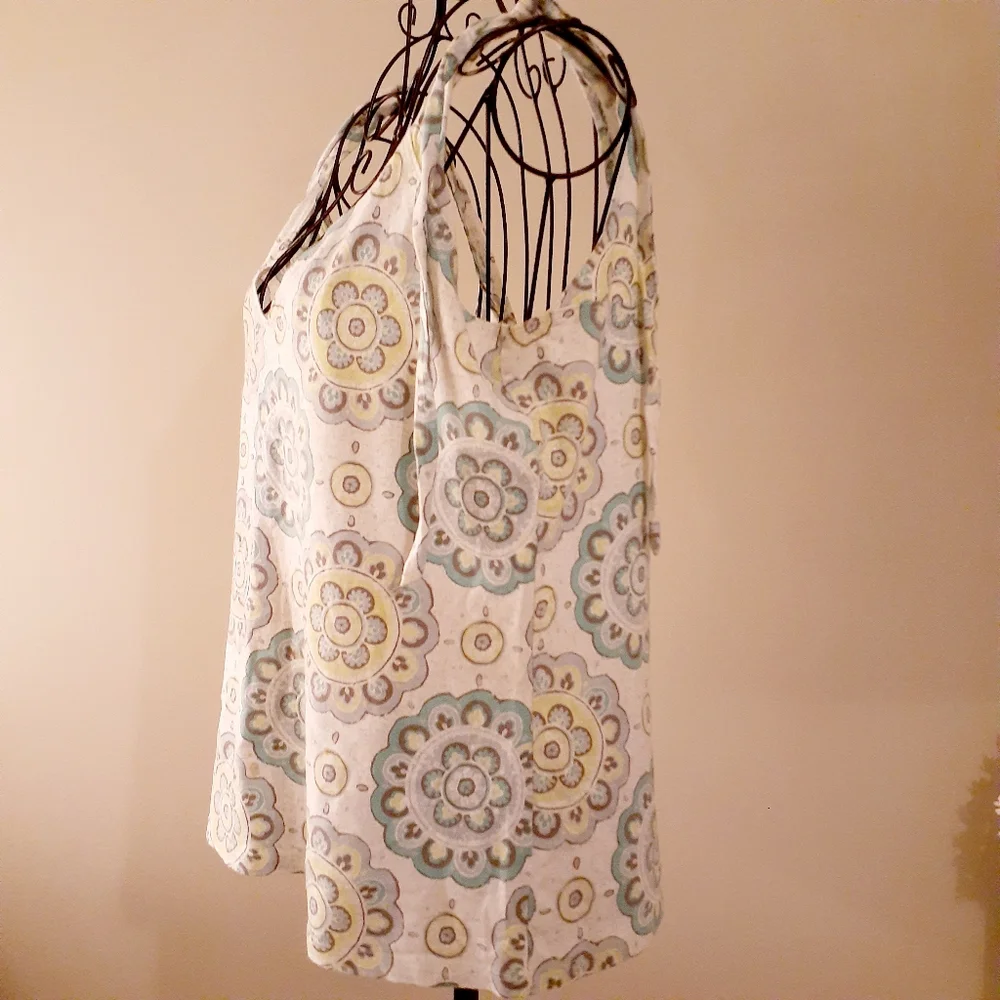 Summer top - Picture 5 of 5